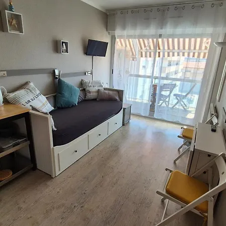 Belle Vue, Calme, Balcon Et Parking Apartament *