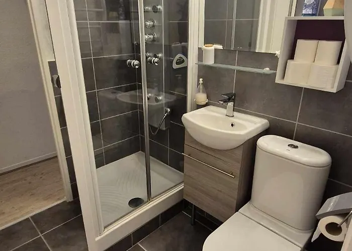 Belle Vue, Calme, Balcon Et Parking * Arcachon