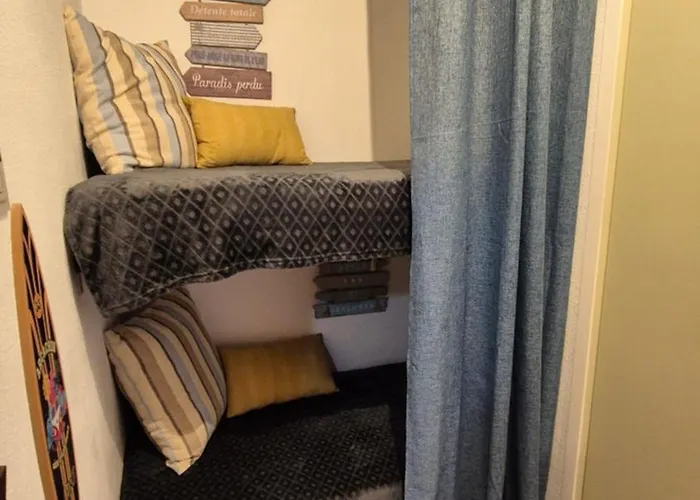 Belle Vue, Calme, Balcon Et Parking